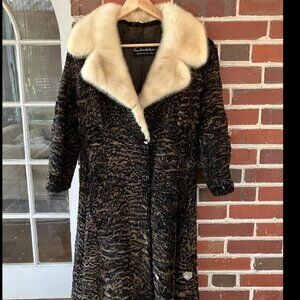 Vintage 1960s Schiaparelli Lambswool & Mink Coat – Restoration Project